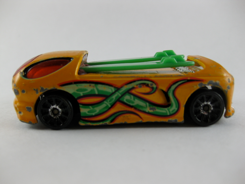 Illustration for article titled Hi, my name is Mr Albee and I'm a diecast addict.